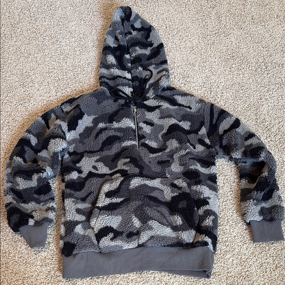 Camouflage Fleece/sherpa Hoodie